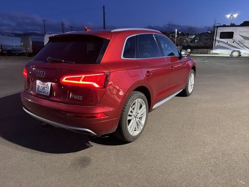 Used 2018 Audi Q5 Prestige w/ Prestige Package image 7