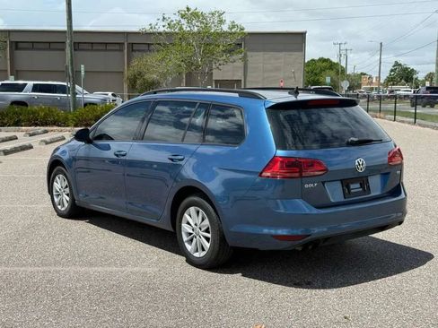 Used 2016 Volkswagen Golf S image 7