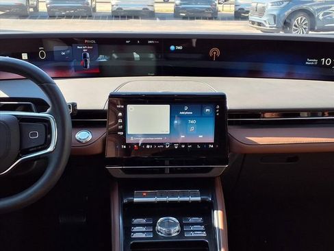 New 2026 Lincoln Nautilus Reserve image 12