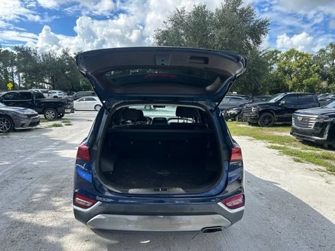 Used 2020 Hyundai Santa Fe SE FWD image 7
