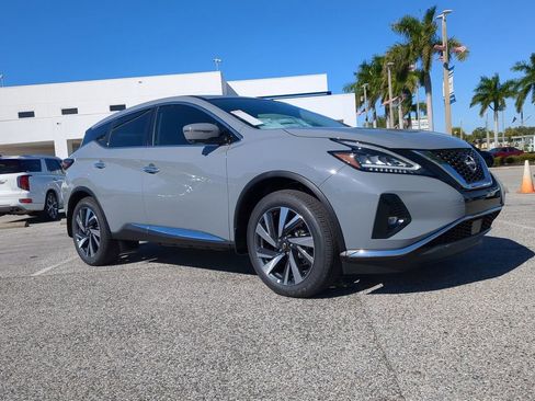 Certified 2024 Nissan Murano SL image 3