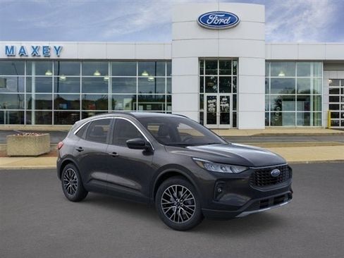 New 2026 Ford Escape SE FWD image 76