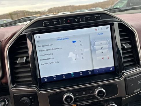 Used 2022 Ford F450 Platinum w/ FX4 Off-Road Package image 29