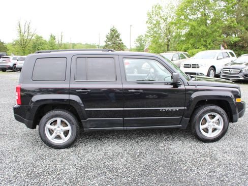 Used 2011 Jeep Patriot Sport w/ PWR Value Group AWD/4WD image 6
