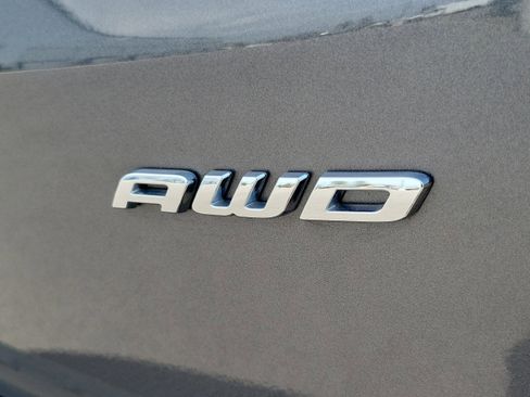 Used 2024 Ford Edge SEL w/ Convenience Package AWD/4WD image 6
