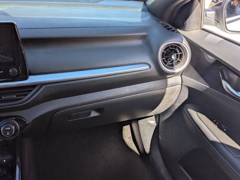 Certified 2024 Kia Forte GT-Line w/ GT-Line Premium Package image 15