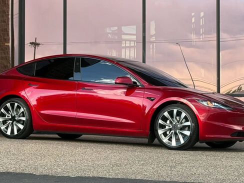 Used 2024 Tesla Model 3 Long Range AWD/4WD image 22