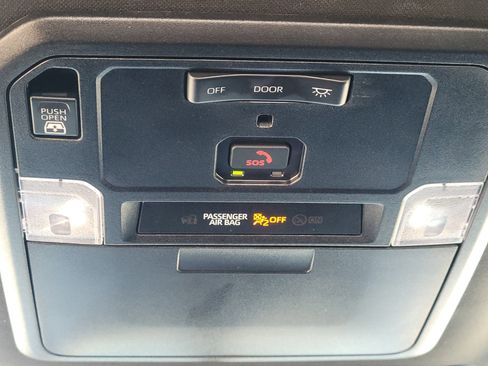 Used 2025 Toyota Tundra SR image 29