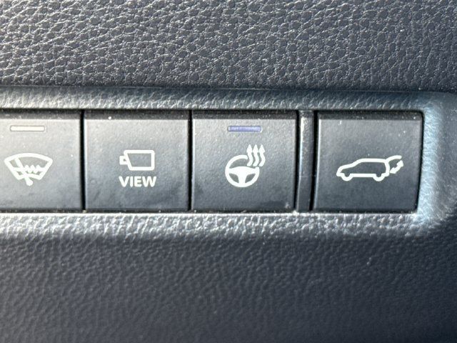Used 2022 Toyota RAV4 Limited AWD/4WD image 33