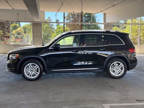 Used 2020 Mercedes-Benz GLB 250 image 8