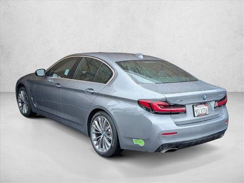Certified 2023 BMW 530e xDrive w/ Convenience Package image 8