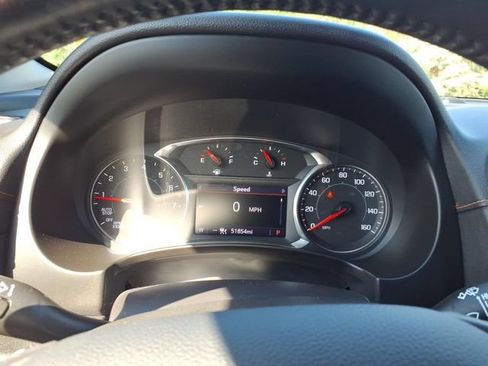 Used 2021 GMC Terrain SLT AWD/4WD image 16