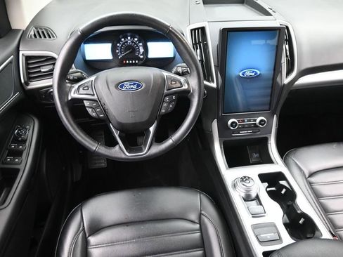 Used 2022 Ford Edge SEL AWD/4WD image 10