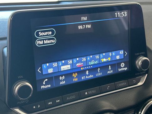 Used 2022 Nissan Sentra SV FWD image 19