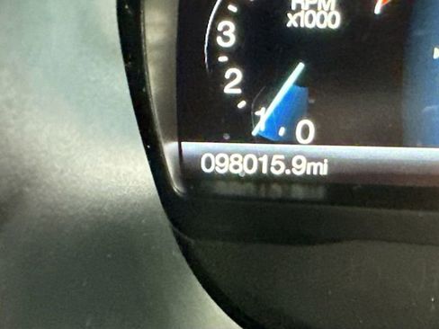 Certified 2019 Ford Ranger Lariat w/ Equipment Group 501A Mid image 14