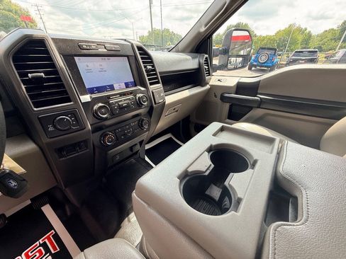 Used 2022 Ford F350 XL w/ STX Appearance Package AWD/4WD image 28