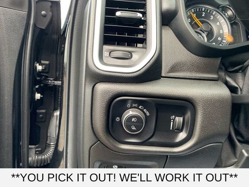 Used 2022 RAM 1500 Big Horn AWD/4WD image 13