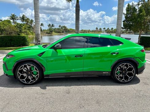 Used 2024 Lamborghini Urus Performante AWD/4WD image 10