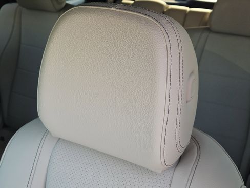 Certified 2025 Mercedes-Benz GLS 450 GLS 450 image 15