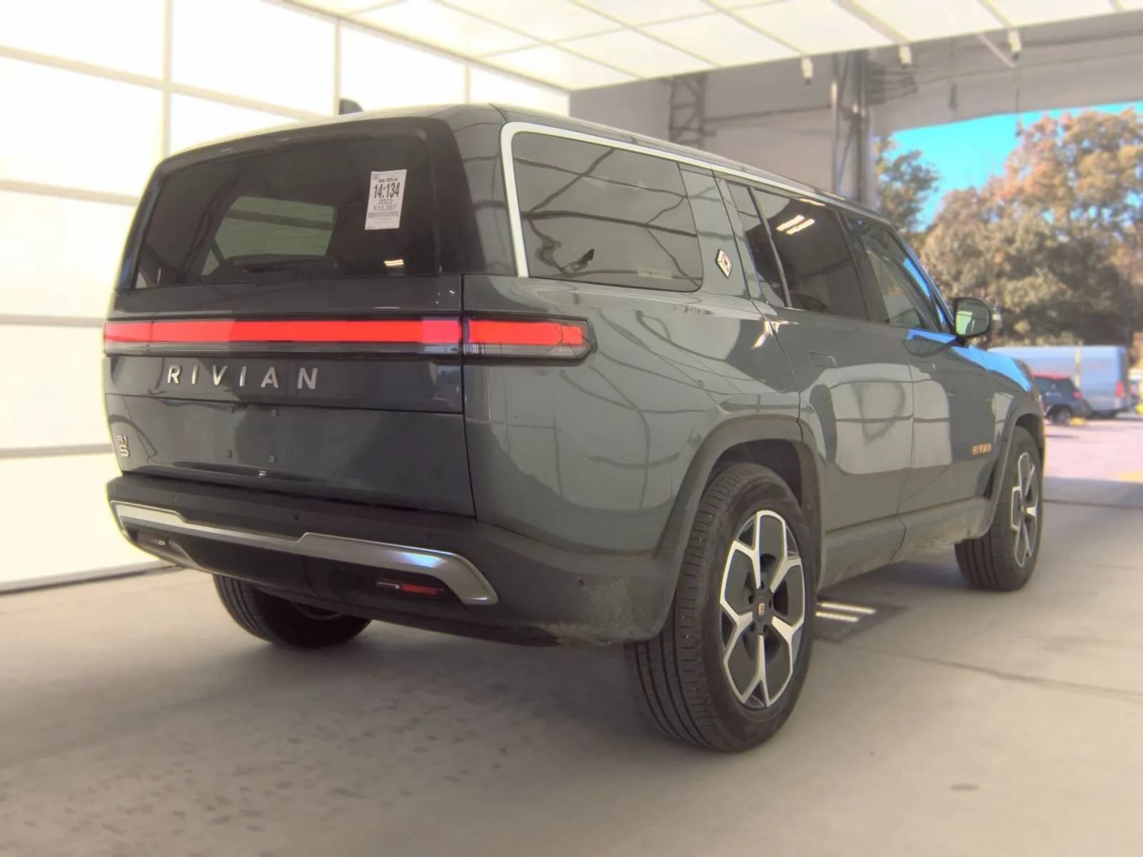 Used 2023 Rivian R1S Adventure Quad AWD/4WD image 7