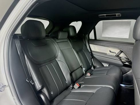 New 2026 Land Rover Range Rover Sport SE AWD/4WD image 25
