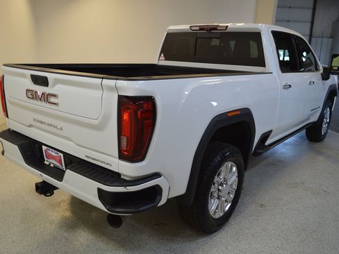 Used 2023 GMC Sierra 2500 Denali w/ Denali Ultimate Package AWD/4WD image 3