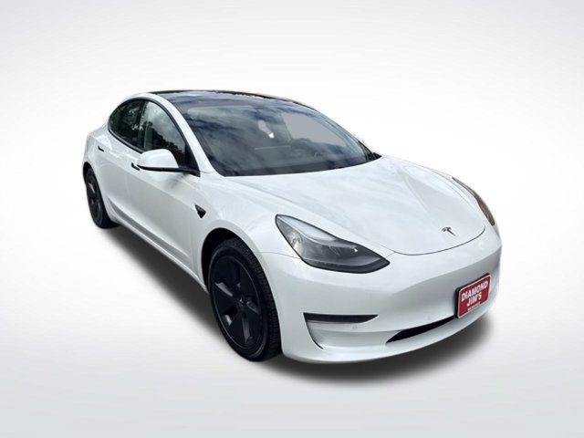 Used 2021 Tesla Model 3 Standard Range Plus RWD image 1