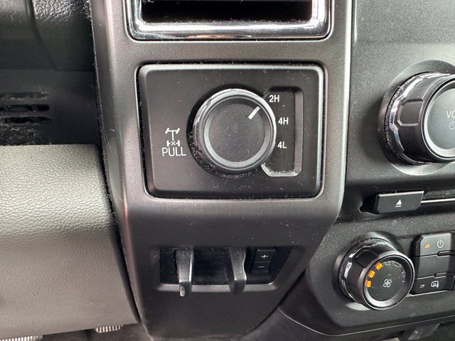 Used 2017 Ford F250 XLT w/ XLT Value Package AWD/4WD image 14