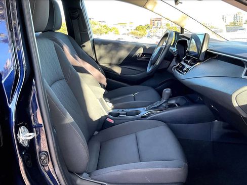 Used 2023 Toyota Corolla LE image 9