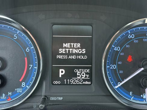 Used 2019 Toyota Corolla LE image 27