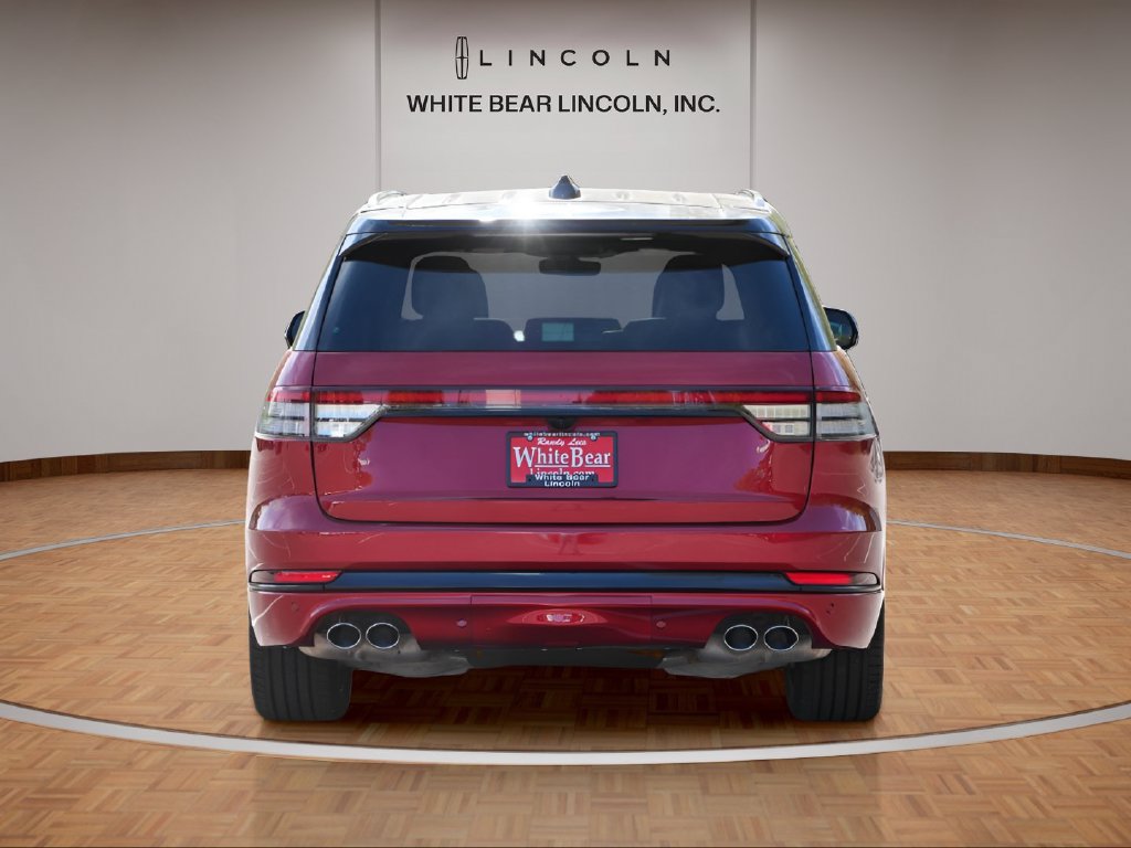 Certified 2025 Lincoln Aviator Black Label w/ Black Label Special Edition AWD/4WD image 6