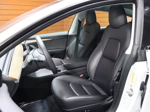 Used 2023 Tesla Model 3 Standard Range image 35