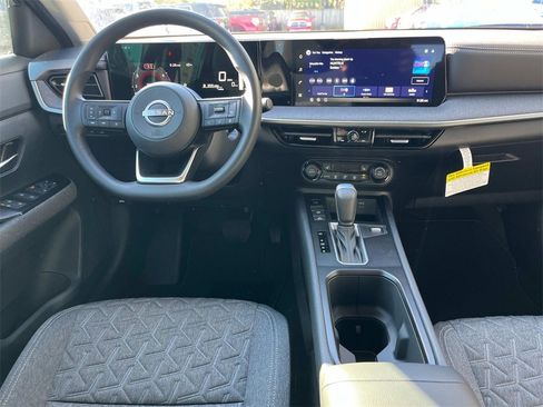 New 2026 Nissan Kicks SV w/ SV Premium Package image 14