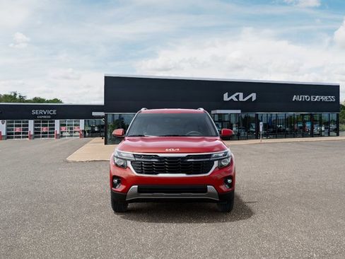 New 2026 Kia Seltos S AWD/4WD image 2