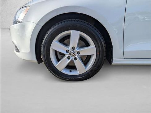 Used 2014 Volkswagen Jetta TDI image 21
