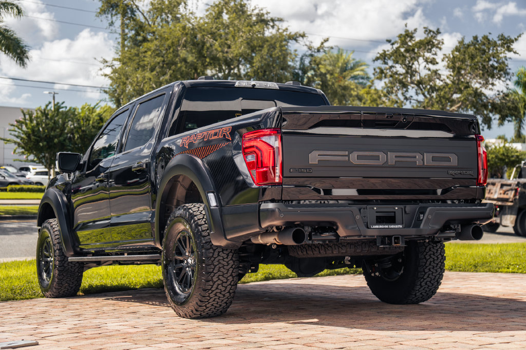 Used 2026 Ford F150 Raptor AWD/4WD image 3