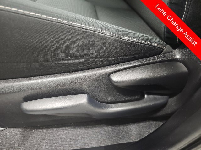 Used 2016 Toyota RAV4 XLE w/ Convenience Package AWD/4WD image 16