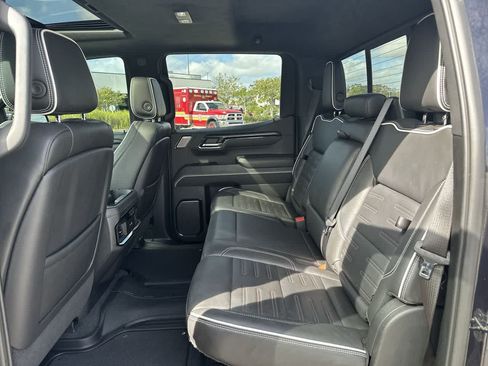 Used 2023 GMC Sierra 1500 AT4X AWD/4WD image 20