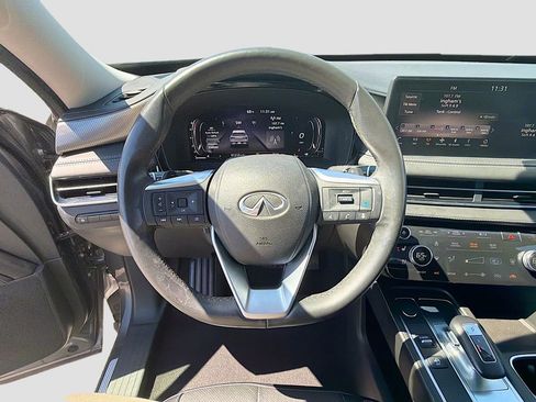 Used 2023 INFINITI QX60 Luxe w/ Cargo Package FWD image 11