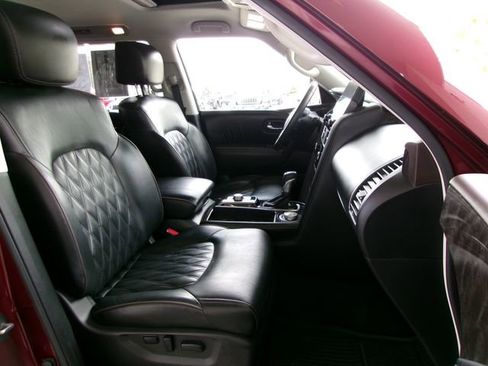 Used 2022 Nissan Armada Platinum w/ Captain's Chairs Package AWD/4WD image 23