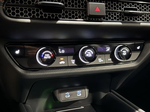 New 2026 Honda HR-V Sport image 12