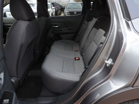 New 2026 Nissan Kicks SV image 17