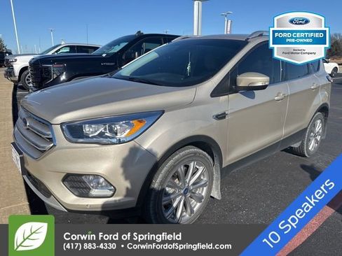 Used 2018 Ford Escape Titanium image 3