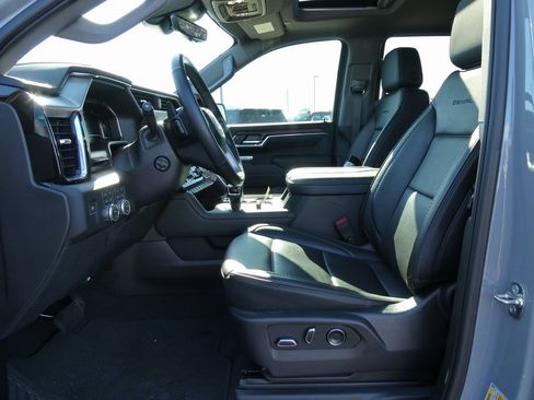 Certified 2025 GMC Sierra 1500 Denali w/ Denali Reserve Package image 22