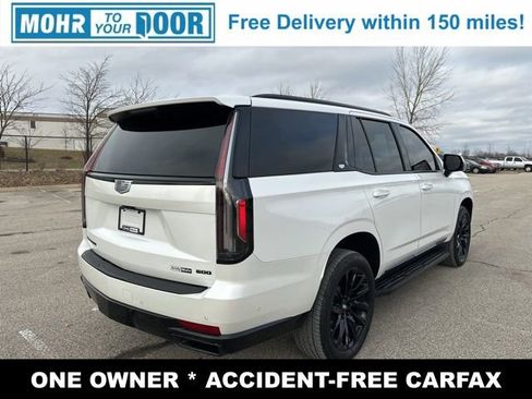 Used 2024 Cadillac Escalade Sport w/ LPO, ONYX Package image 5