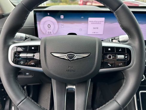 Used 2025 Genesis GV80 2.5T Standard AWD/4WD image 22