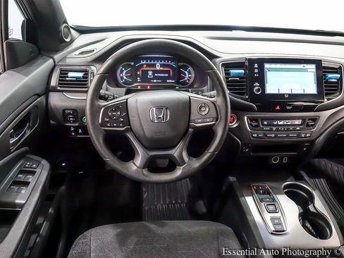 Used 2022 Honda Pilot Sport image 18