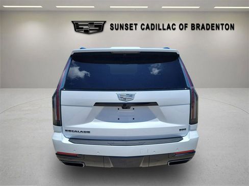 New 2026 Cadillac Escalade Platinum Sport w/ LPO, ONYX Package AWD/4WD image 5