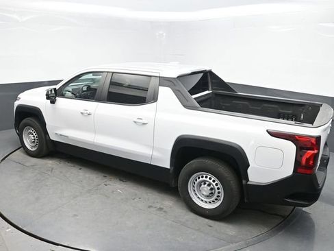 Used 2024 Chevrolet Silverado EV W/T AWD/4WD image 24