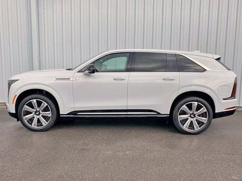 New 2025 Cadillac Escalade IQ Luxury 1 image 4